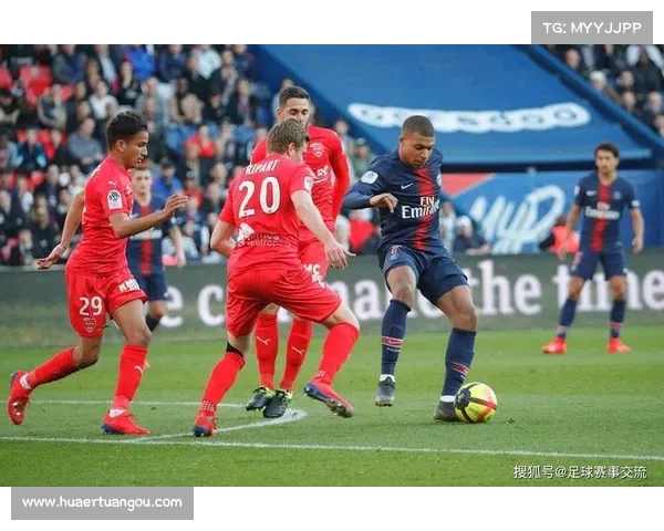 特巴斯直言:世俱杯无意义应彻底取消并改革为新赛事 特巴斯直言:世俱杯无意义应彻底取消并改革为新赛事